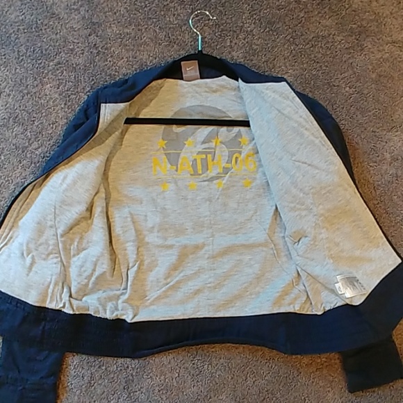 Guc Nike jacket - Picture 4 of 5